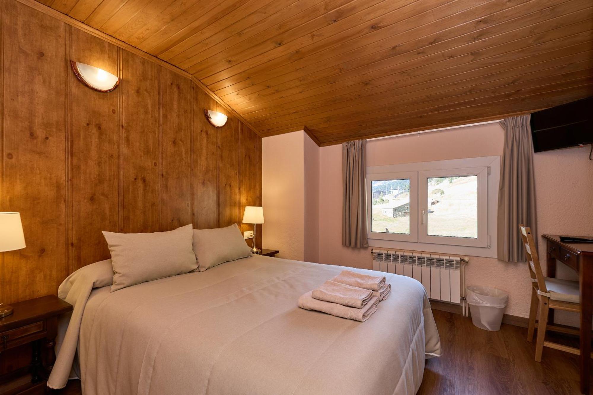 Hotel Peretol Soldeu Quarto foto